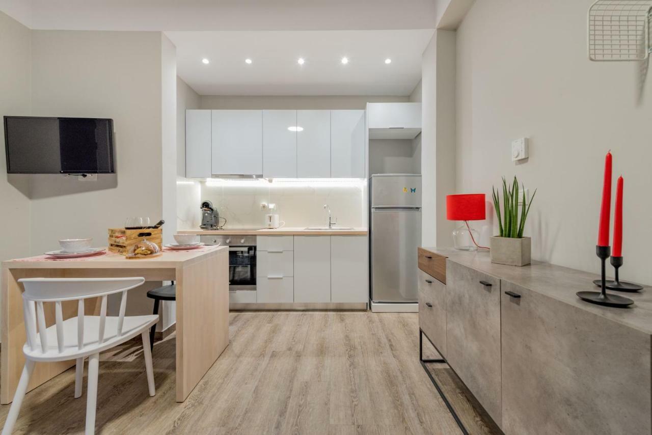 Stylish & Bright Apartment In The City Centre Città di Zante Esterno foto