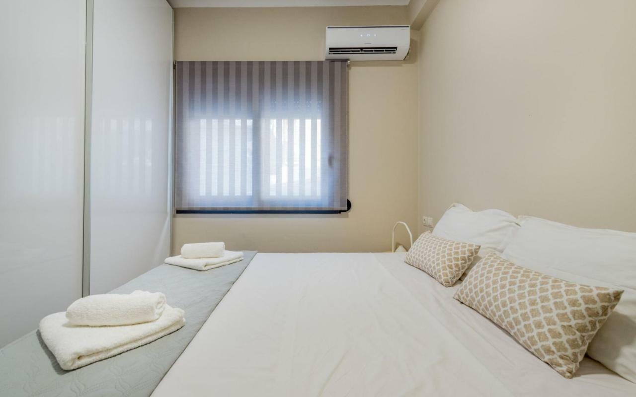 Stylish & Bright Apartment In The City Centre Città di Zante Esterno foto