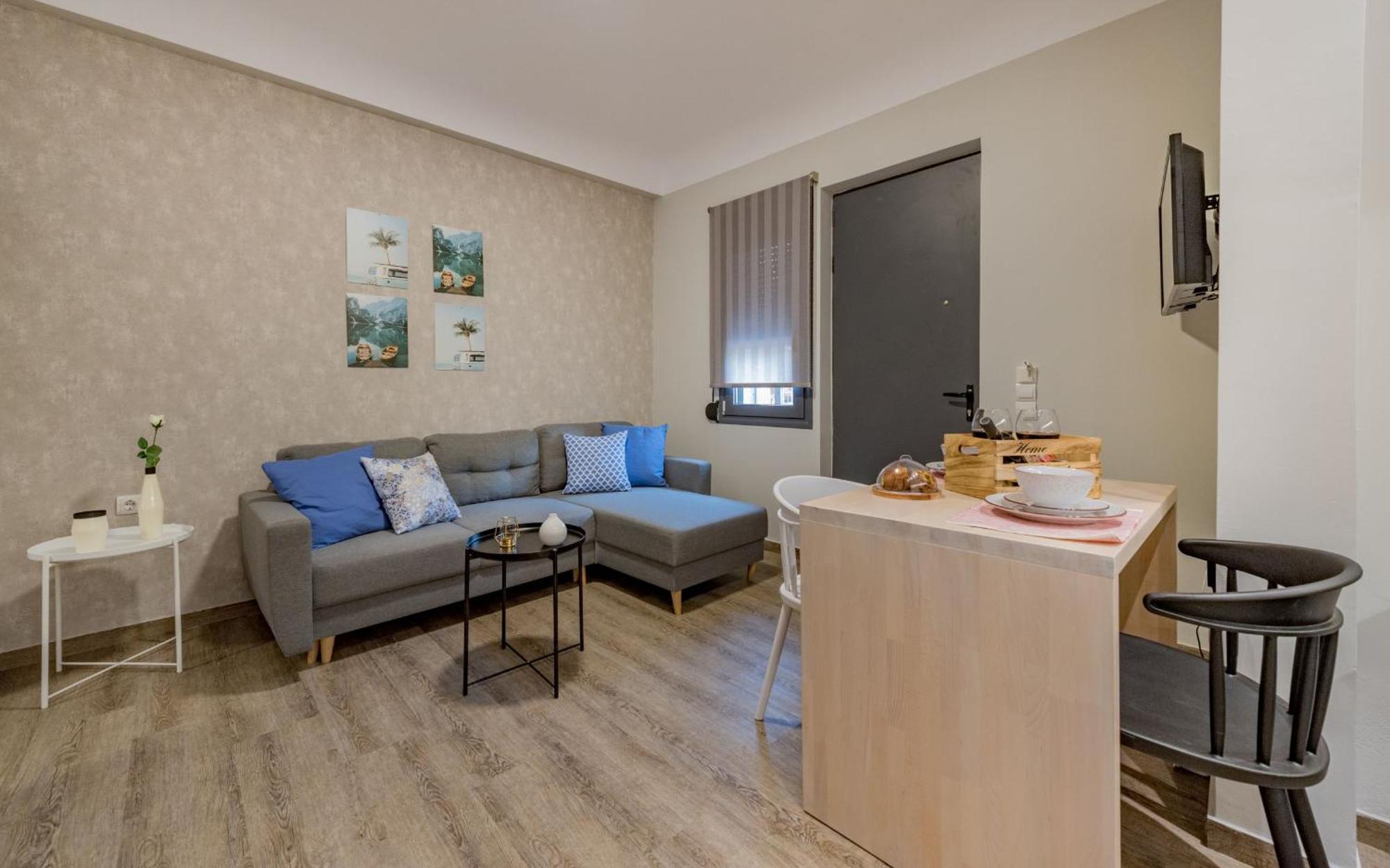 Stylish & Bright Apartment In The City Centre Città di Zante Esterno foto